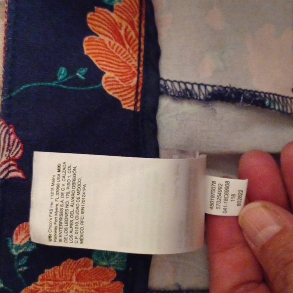 Chicos floral pants - Picture 8 of 8